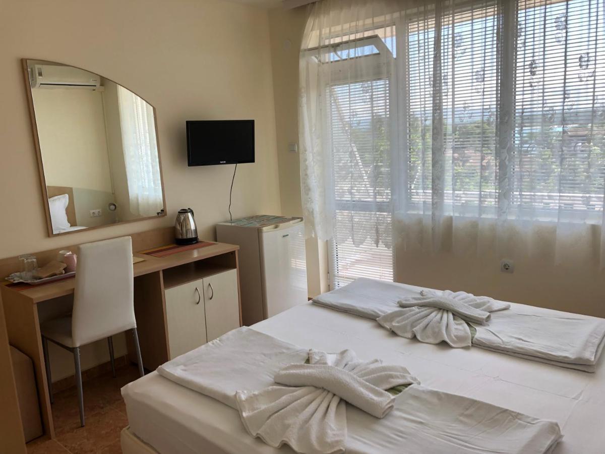Borko Guest House Primorsko Dış mekan fotoğraf